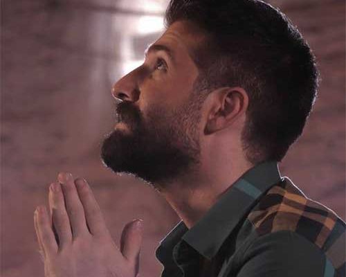 دانلود آهنگ حمید هیراد به نام آدمک