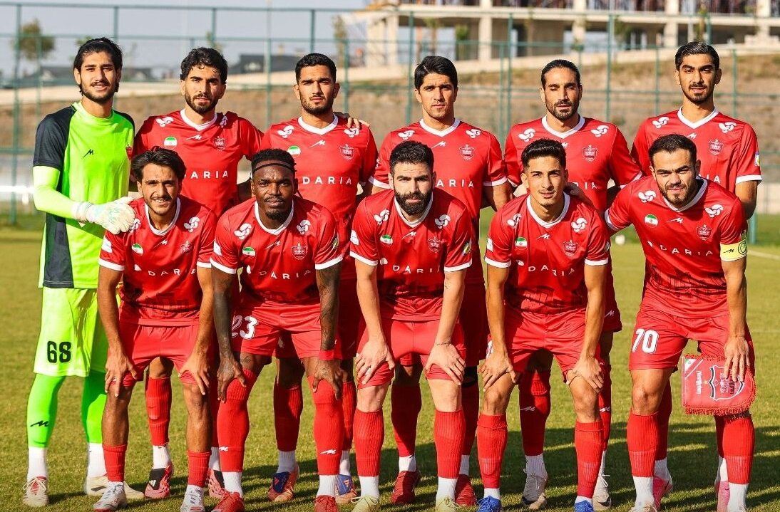 پرسپولیس دنبال گرفتن مجوز چند بازیکن/تلاش برای برطرف کردن دغدغه تارتار
