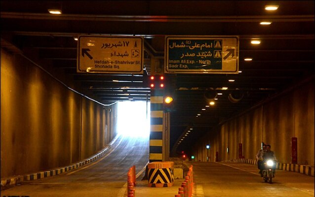هر دو دهانه تونل امیرکبیر امشب مسدود است