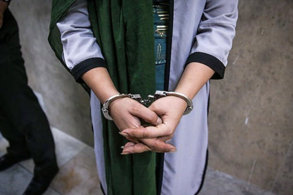 انتقام مادر پسر جوان از ۲ دختر ؛ انگیزه سرقت مسلحانه در شهرک غرب!
