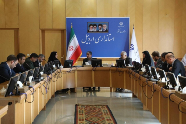 بازطراحی کتابخانه‌ها متناسب با نیازهای روز جامعه، ضروری است