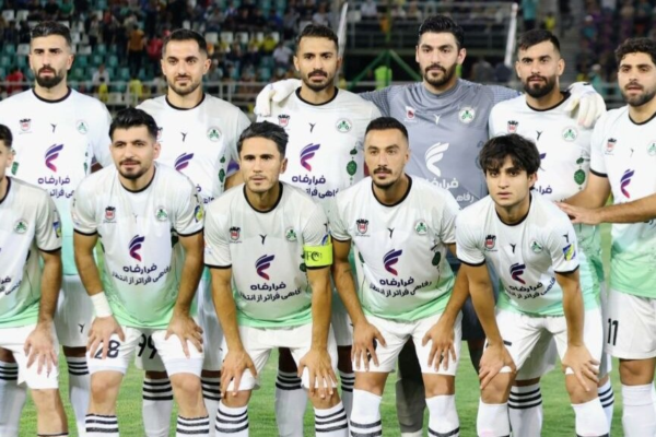 گاندوها در اندیشه شکار قو