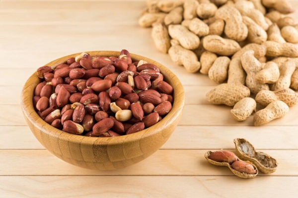 درمان عجیب آلرژی به بادام زمینی؛ پیوند مدفوع!