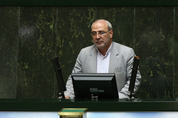 مشکل بیمه درمان بازنشستگان فولاد تا چند روز آینده برطرف می‌شود
