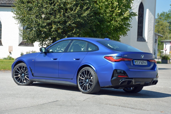 بازگشت هیجان به دنیای خودروهای روباز | BMW یک کروک برقی می‌سازد