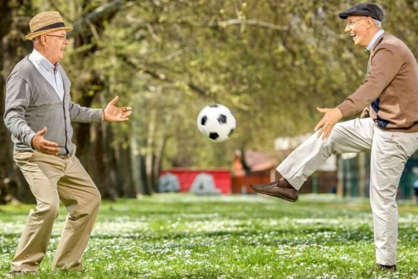 کدام ورزش‌ها در گرما برای سالمندان مناسب‌ترند؟