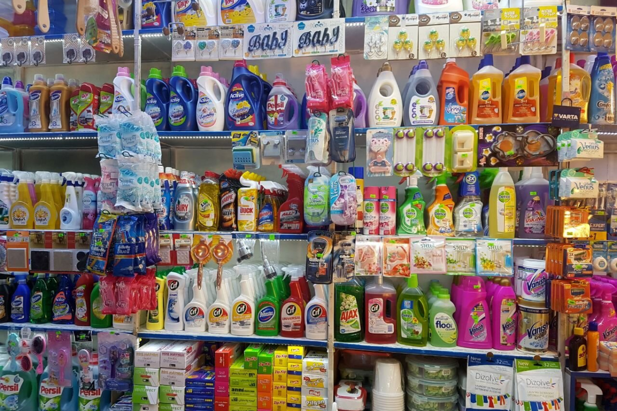 کشف ۷ میلیاردی شامپو، مایع دستشویی و… در تهران